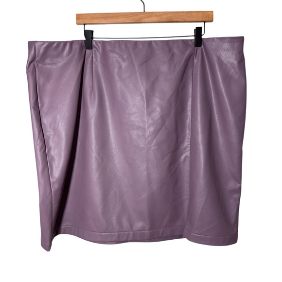 Addition Elle Lilac Faux Leather Mini Skirt Size 24 NWT Brand New - Picture 3 of 6